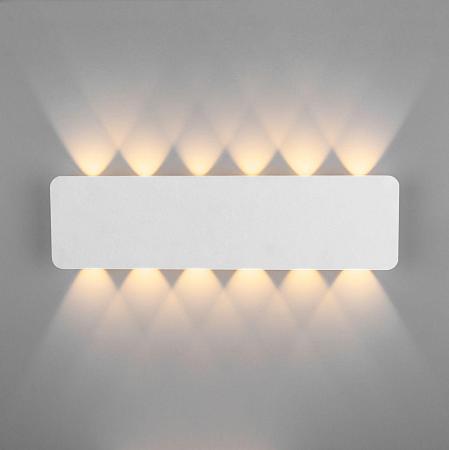Купить Настенный светодиодный светильник Eurosvet 40139/1 LED белый
