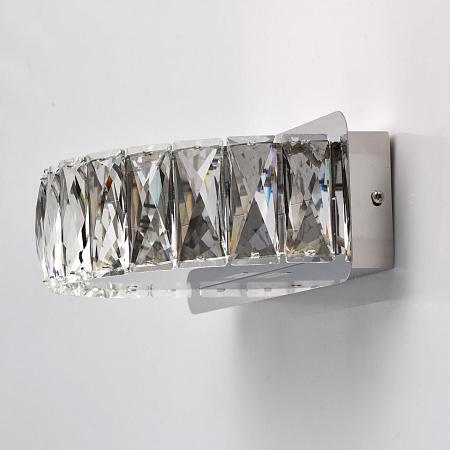 Купить Настенный светодиодный светильник Chiaro Гослар 498023001
