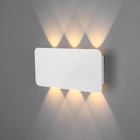 Купить Настенный светодиодный светильник Eurosvet 40138/1 LED белый