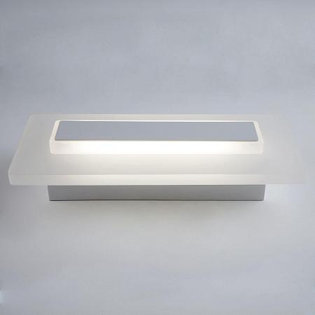 Купить Настенный светодиодный светильник Eurosvet Square 40132/1 Led белый